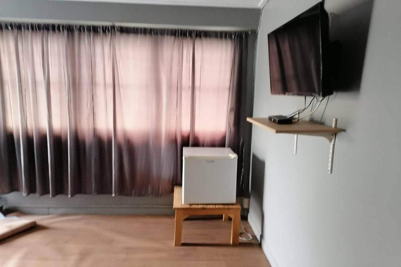 Oyo 857 42 Loft Hotel 2*